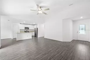 318 Bowfin Ct, Poinciana, FL 34759 - Photo 7