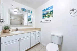 502 Wolfe St, Wildwood, FL 34785 - Photo 9