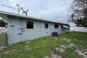 1053 Azalea Ln, Cocoa, FL 32922 - Photo 25