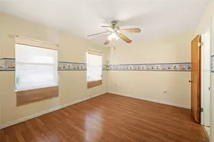 6035 Mary Lynn Ct, Orlando, FL 32807 - Photo 7