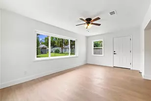 135 Iguala Dr, Kissimmee, FL 34743 - Photo 13