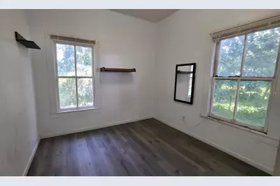 310 E Noble Avenue, Bushnell, FL 33513 - Photo 9