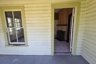310 E Noble Ave, Bushnell, FL 33513 - Photo 23