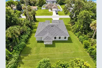 17104 Doyle Ave, Port Charlotte, FL 33954 - Photo 7