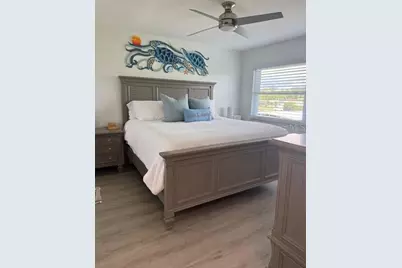 4455 Duhme Road #305, Saint Petersburg, FL 33708 - Photo 11