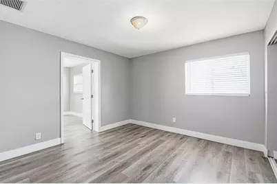310 93rd Avenue N, Saint Petersburg, FL 33702 - Photo 29