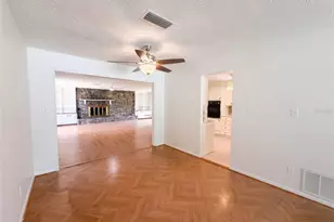 3010 Hatton St, Sarasota, FL 34237 - Photo 11