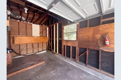 3010 Hatton Street, Sarasota, FL 34237 - Photo 25