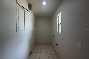 3010 Hatton St, Sarasota, FL 34237 - Photo 21