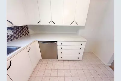 3010 Hatton Street, Sarasota, FL 34237 - Photo 9