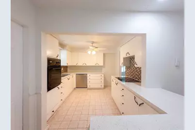 3010 Hatton Street, Sarasota, FL 34237 - Photo 7
