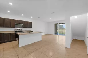 402 Feltrim Reserve Blvd, Davenport, FL 33837 - Photo 5