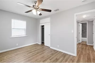 833 61st Avenue NE, Saint Petersburg, FL 33703 - Photo 25