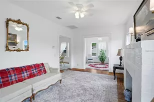 18 E Orange St, Davenport, FL 33837 - Photo 7