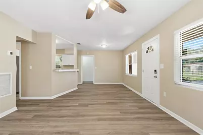5119 Divot Court, Orlando, FL 32808 - Photo 9