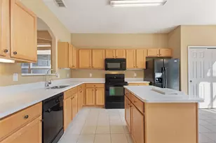 146 African Daisy Ct, Davenport, FL 33837 - Photo 11