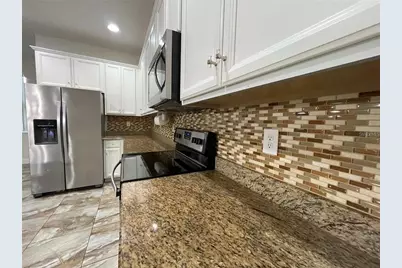 727 Star Magnolia Drive, Kissimmee, FL 34744 - Photo 9
