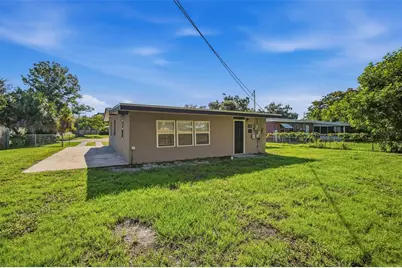 4359 Neptune Drive SE, Saint Petersburg, FL 33705 - Photo 47
