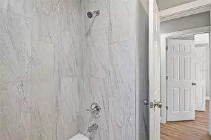 4359 Neptune Dr SE, Saint Petersburg, FL 33705 - Photo 41