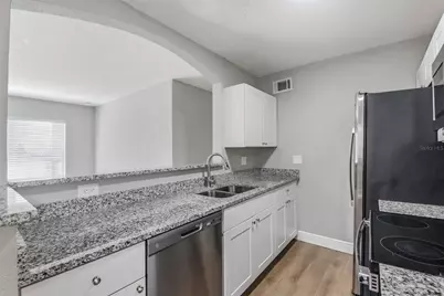 4359 Neptune Drive SE, Saint Petersburg, FL 33705 - Photo 19