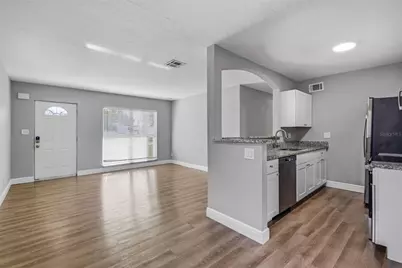 4359 Neptune Drive SE, Saint Petersburg, FL 33705 - Photo 15
