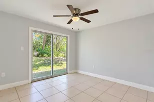23 Country Club Dr, New Smyrna Beach, FL 32168 - Photo 9