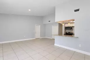 23 Country Club Dr, New Smyrna Beach, FL 32168 - Photo 5