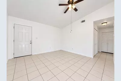 3276 Split Willow Drive, Orlando, FL 32808 - Photo 3