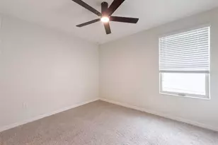 10448 Carloway Hills Dr, Wimauma, FL 33598 - Photo 25