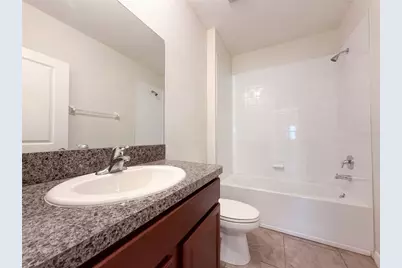 10448 Carloway Hills Drive, Wimauma, FL 33598 - Photo 17