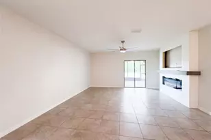 10448 Carloway Hills Dr, Wimauma, FL 33598 - Photo 9