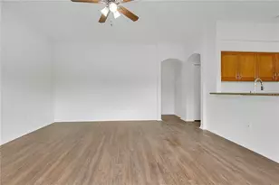 12613 Longcrest Dr, Riverview, FL 33579 - Photo 11