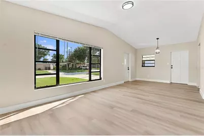 1723 Weeks Avenue, Orlando, FL 32806 - Photo 5