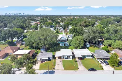 1723 Weeks Avenue, Orlando, FL 32806 - Photo 29