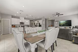1596 Eucalyptus Wy, Davenport, FL 33837 - Photo 11