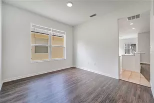 8218 Canary Canyon Way, Tampa, FL 33647 - Photo 7