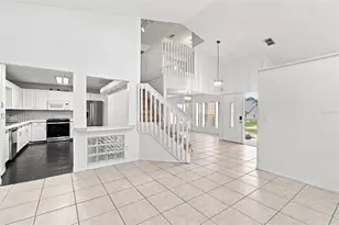 5676 Breckenridge Cir, Orlando, FL 32818 - Photo 7