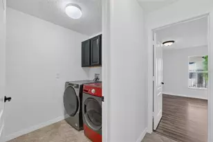 10648 Inside Loop, Orlando, FL 32825 - Photo 17