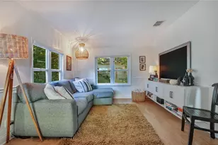 628 Forest St, Windermere, FL 34786 - Photo 5