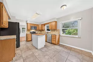 383 Palm Dr, Oviedo, FL 32765 - Photo 15