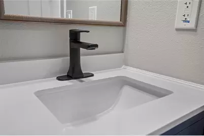 2216 NE 36th Place, Ocala, FL 34479 - Photo 17