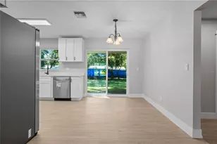 2216 NE 36th Pl, Ocala, FL 34479 - Photo 11
