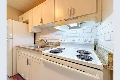 3216 N 48th Street #B, Tampa, FL 33605 - Photo 13