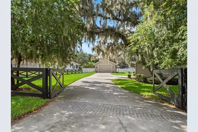 12442 Lakeshore Drive, Clermont, FL 34711 - Photo 43