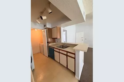 1033 S Hiawassee Road #2622, Orlando, FL 32835 - Photo 9