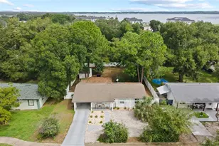 1124 W Desoto St, Clermont, FL 34711 - Photo 37