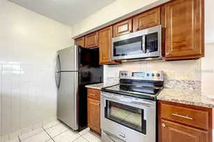 5331 Davisson Ave, Orlando, FL 32810 - Photo 5