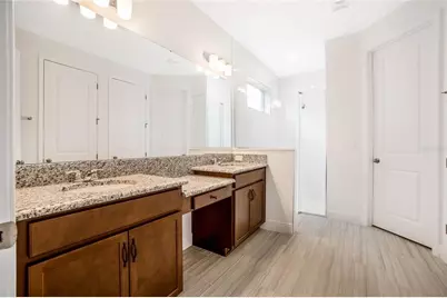 4438 Lions Gate Avenue, Clermont, FL 34711 - Photo 11