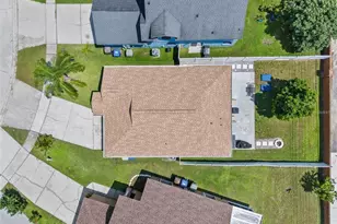 2239 Santa Lucia St, Kissimmee, FL 34743 - Photo 15