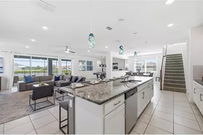 8911 Tropical Haven Court, Kissimmee, FL 34747 - Photo 11
